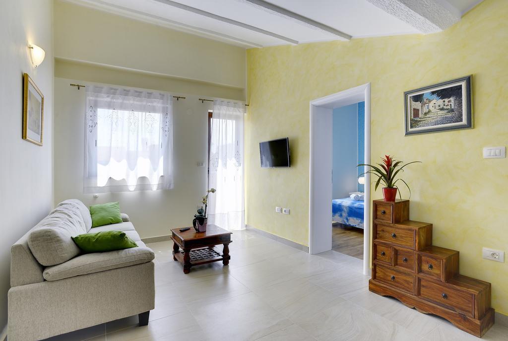 Apartment Rita 1 Rovinj Bagian luar foto