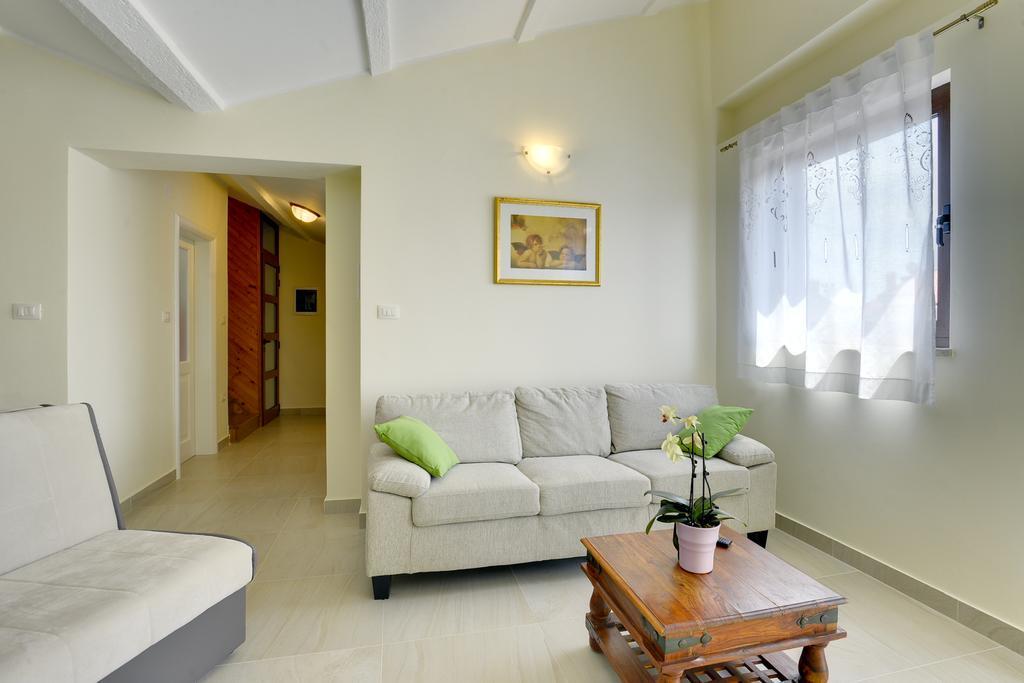 Apartment Rita 1 Rovinj Bagian luar foto
