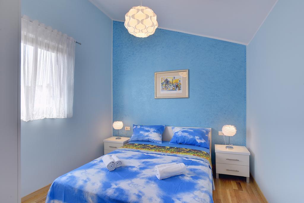 Apartment Rita 1 Rovinj Bagian luar foto